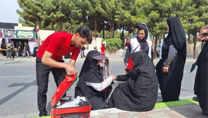 ارائه خدمات درمانی به بالای ۲۸۰۰ نفر از عزاداران مراجعه کننده به پایگاه ها و مراکز درمانی هلال